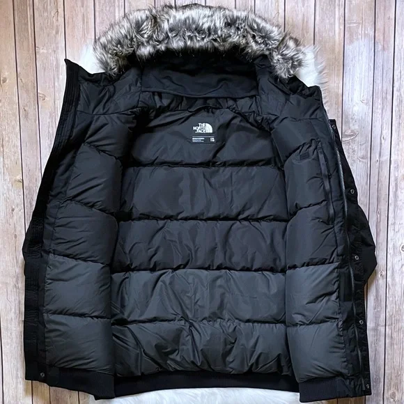 The North Face Men’s Gotham III Waterproof Jacket - Picture 3 of 6